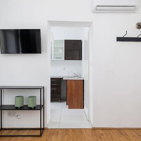 Studio Apartment With Ac - Dluga 65 Krakov Exteriér fotografie